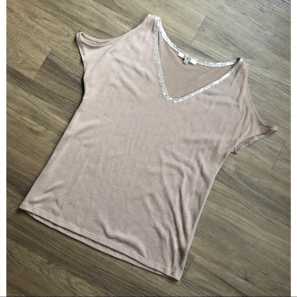 BB Dakota Cold Shoulder Top